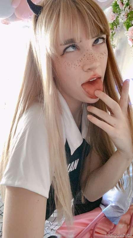 indigowhite image #60