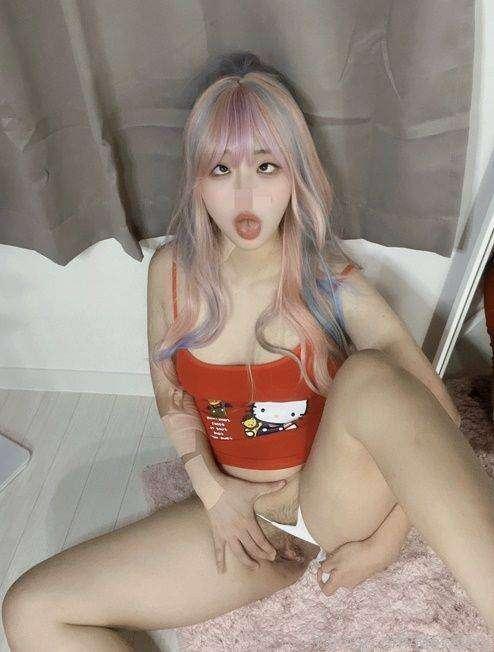 mewvely image #8