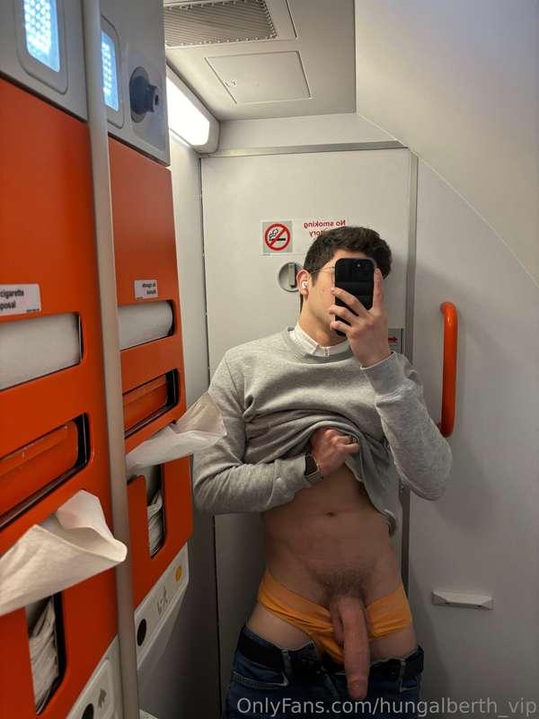I always get horny on plane