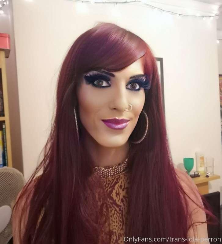 trans-lola-perron image #3