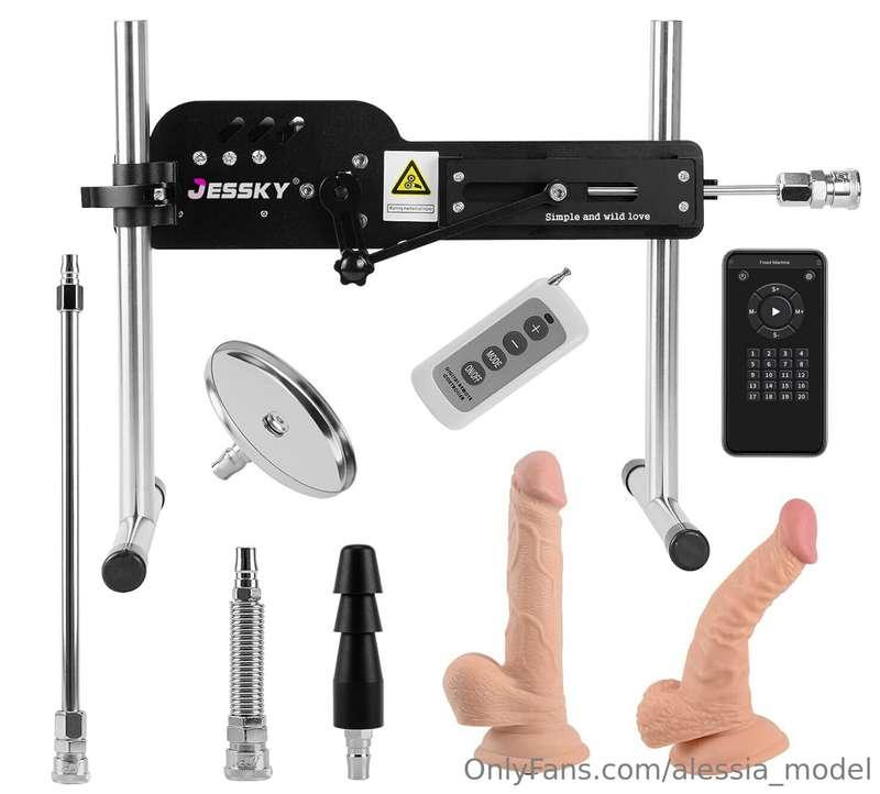 Help me buy a new sex machine for some sexy videos!! 😃🙋🏻‍♀️
