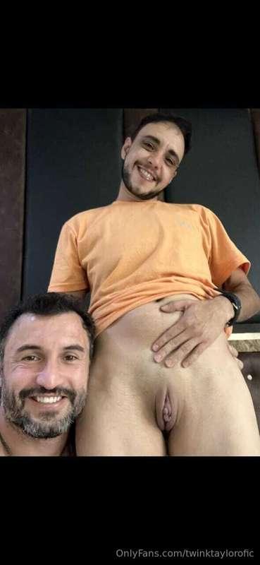 twinktaylorofic image #1