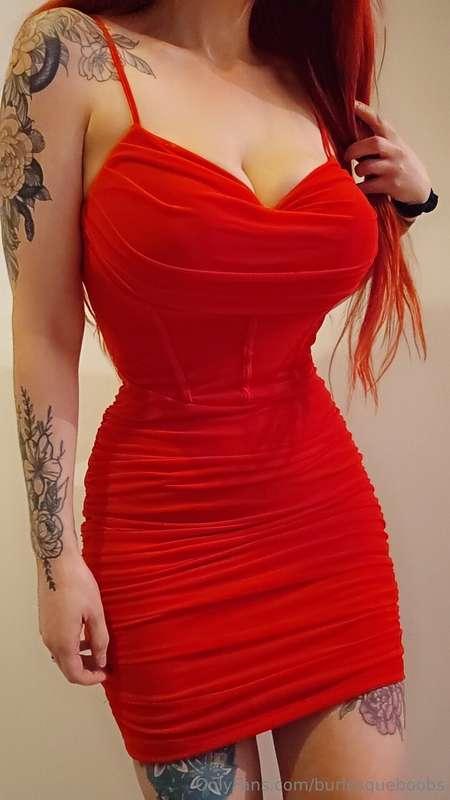 Christmas party Vibes. 🎉 🎄 I'll have a neat bourbon on the r..
