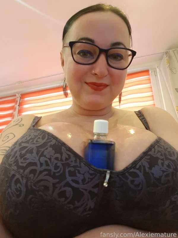 alexiemature image #1