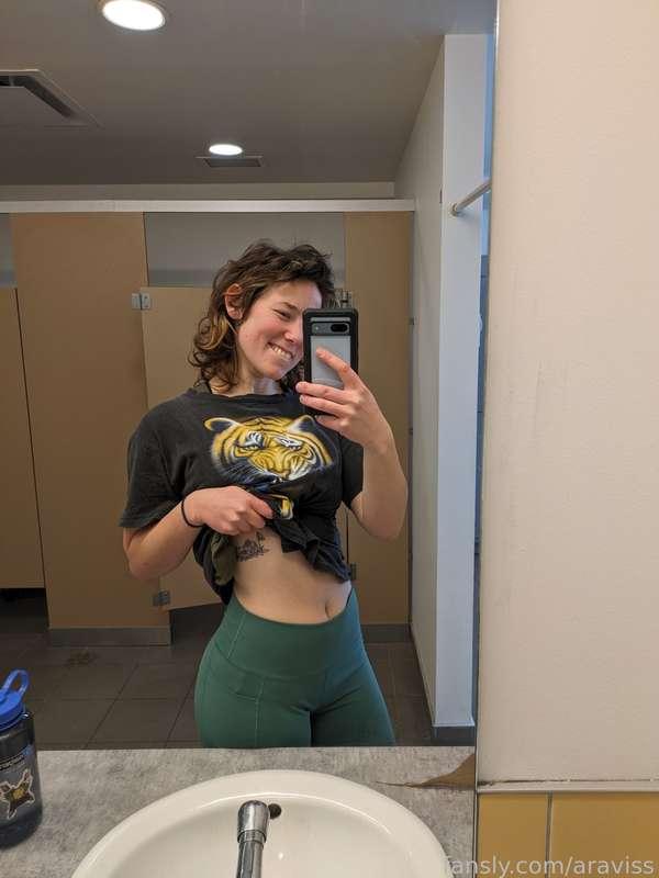 ✴️GYM MEMBERSHIP✴️

I LOVE GETTING STRONGA !! If you tip this post $60 (the cost of my monthly gym membership) I'll send you a gym selfie every time I go for that month! (I go 3-4 times a week). Locker room flashing may be included, as well as cute workout videos ~ For the muscle lovers ❤️💪

If you didn't know, I love strength training. I workout so I can play harder, run further, climb higher and dance with a bigger range of motion and stability. HELL YAH ma meatsuit is so fun! 


#workout #gym #gymselfie #postworkout #muscle #musclemommy #tight #strong #flexible