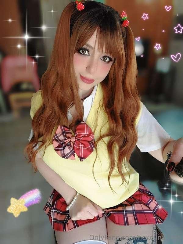 Holi quien para chatear por aquí 💕 Te espero en mi DM!! 💬💌