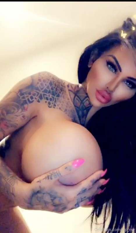 Hows everyone enjoying isolation? Wanking to me I hope