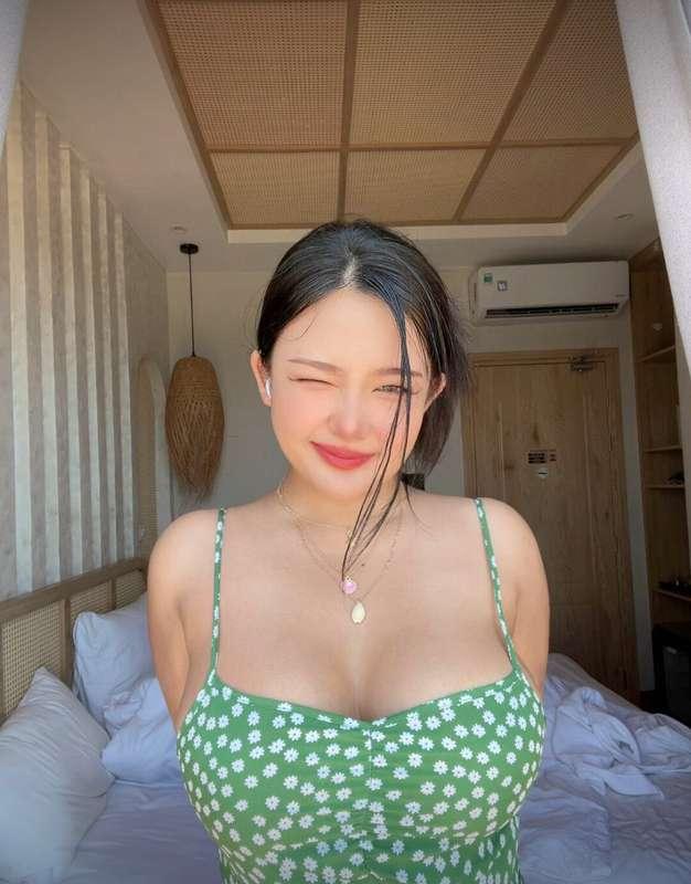 paolamoon image #1