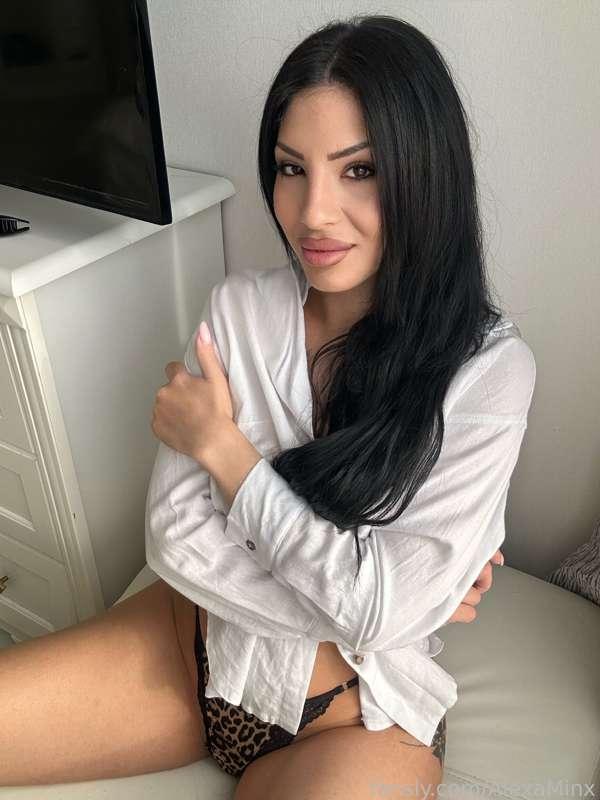 alexaminx image #0