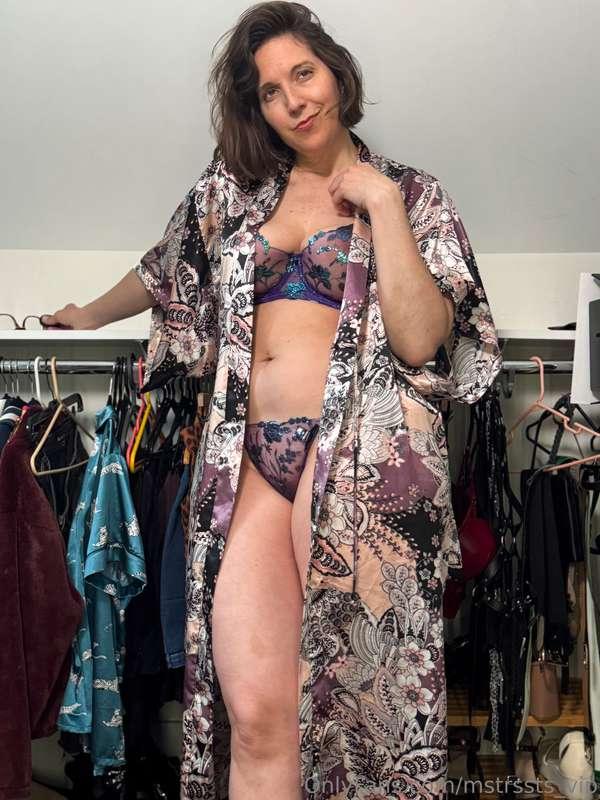 Fancy lingerie always gets me going 💖Have a suggestion for m..
