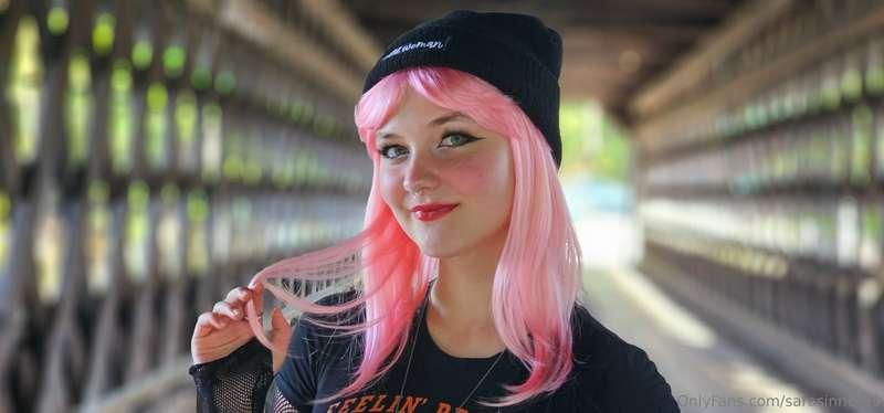 sarasinner69 image #3