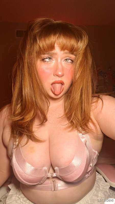 Tell me, babe! What's stopping you from subbing to my paid p..