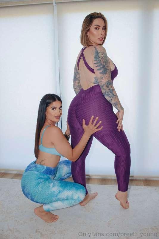Worship these big round cheeks 
