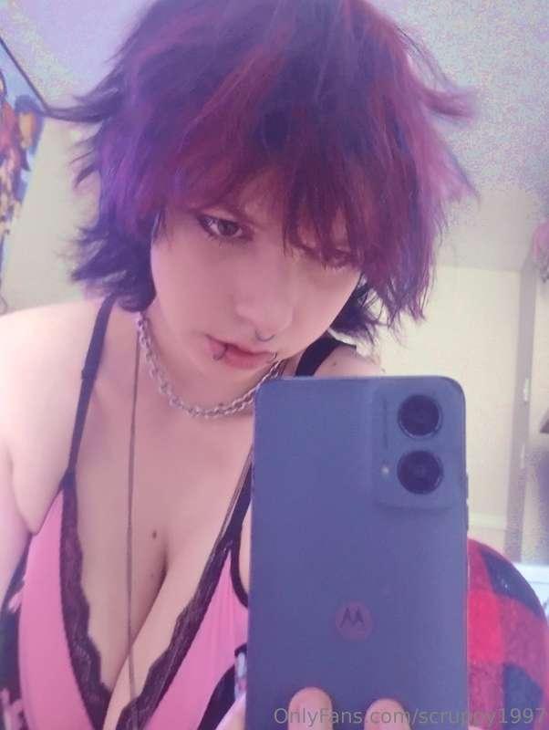 Hey ya'll, Scruppy here!(i am so sorry for formatting issues..