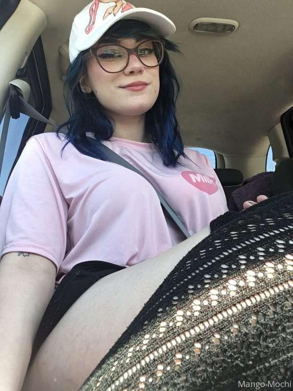 Just a taste of my road trip shenanigans! 🌸✨