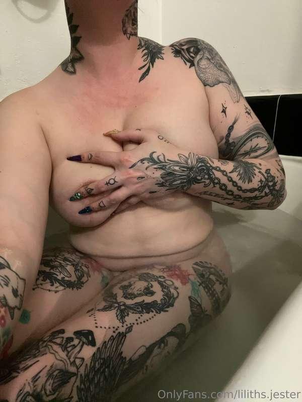 It’s my birthday 🥳 send me some 💰 and I’ll send you a really..