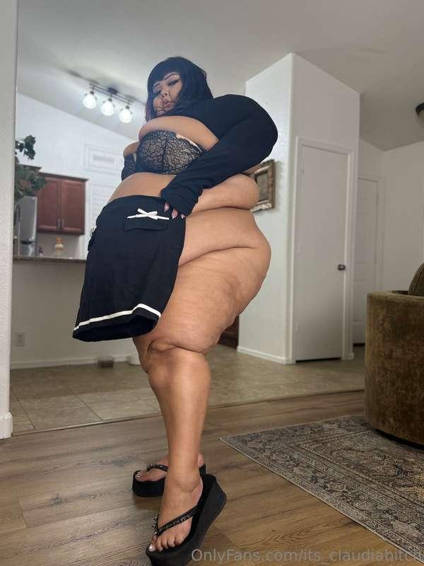 Just got a new clothing haul for fall. Slutty and still reve..