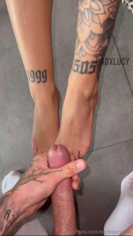 badxlucyfree image #0