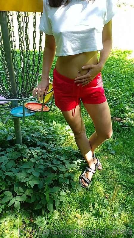 Let's play tease golf 😈👀 .... I mean disc golf 😇😏