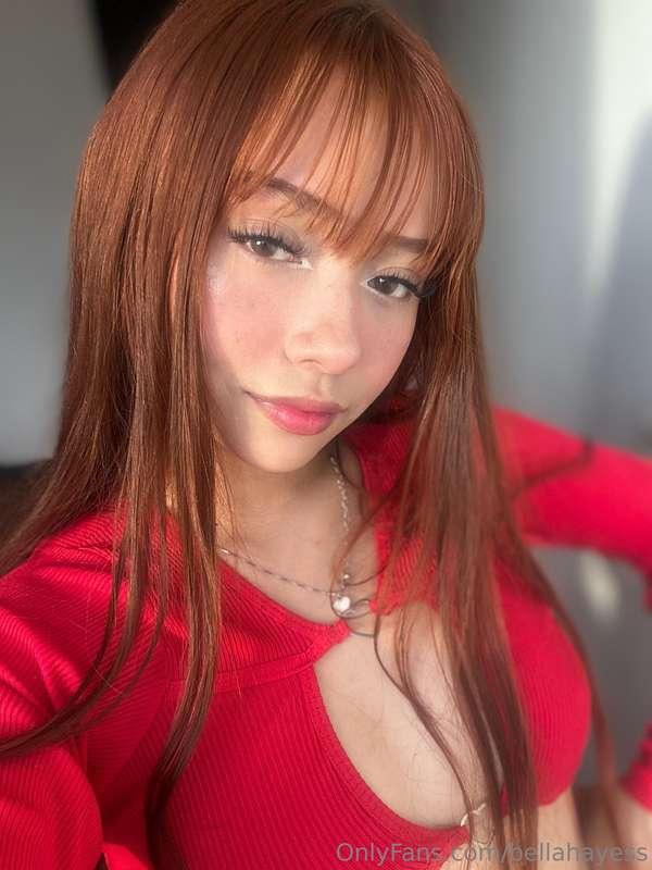 can you guess what’s making me smile like this? 😘