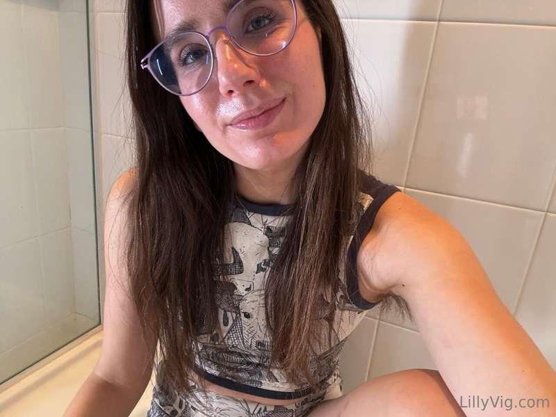 not only am i slutty, i'm also hot af <3