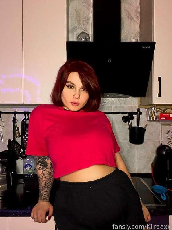 Hi, sweetie 👄❤️ I want you to write to me now and tell me what you like about me 💌