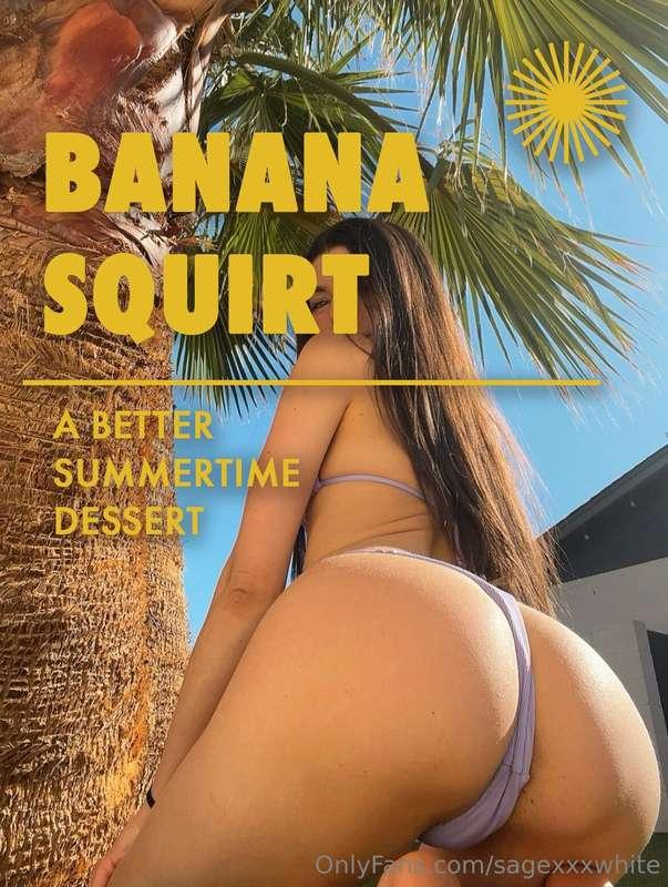 Up for a summer splash? 🍌💦🌞 my banana toy made me cum so har..