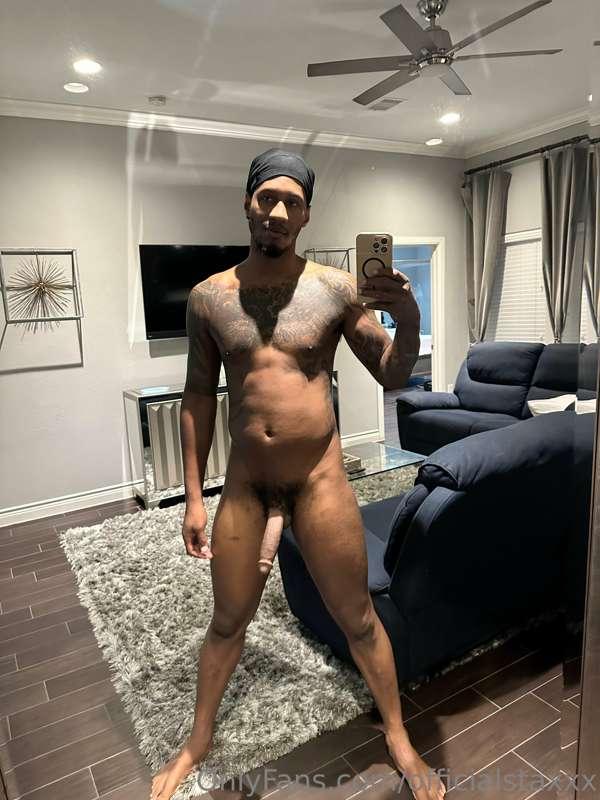 special photo set for my fans

More content to come
