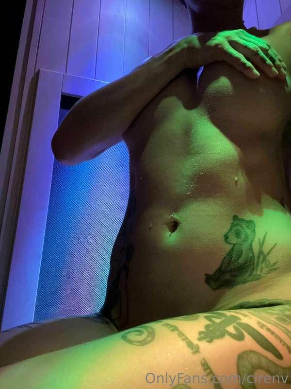 Glowing like a goddess. Let’s end the night in the DMs. 😛