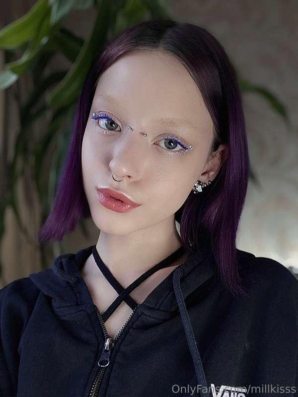 Sweeties, I want to know your opinion! What content do you m..
