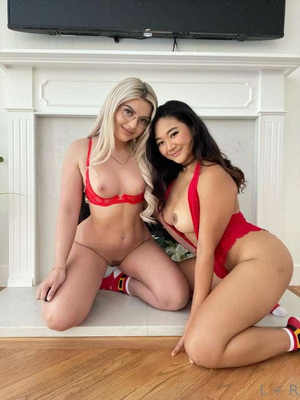 Let us jingle your balls this Christmas! 🥰

@jasmineteaa