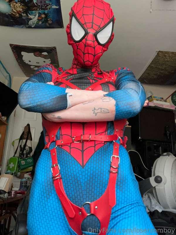 thinking of doing a spidey vid for next weekend :33 havent d..
