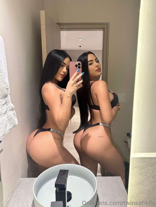 Quieres ver los mejores ángulos de estos culos? 🥵 🔥
Pide el ..