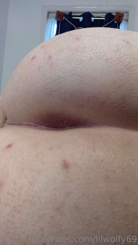 Tell me how you'd keep my cheeks warm when they stick out fr..