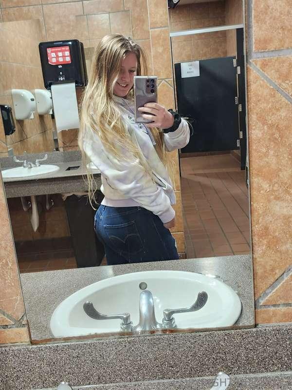 🤳