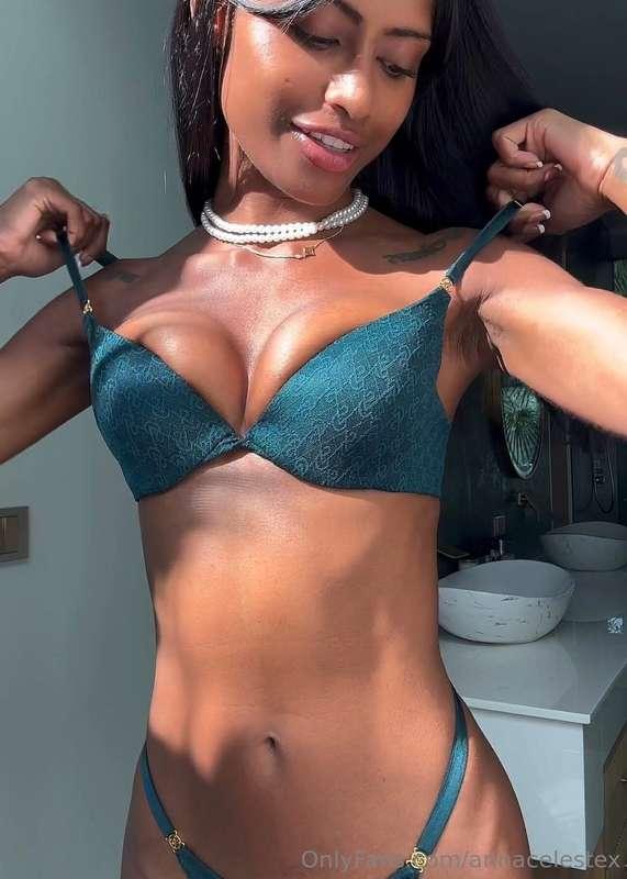 should i keep teasing or let go? tell me… https://onlyfans.c..