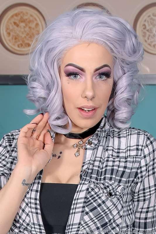 playmatekatrina image #3