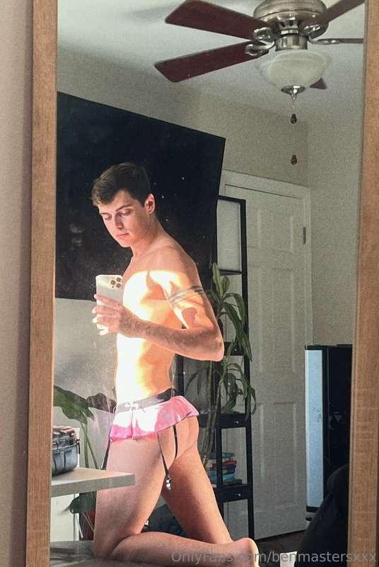 Should I start taking more pics and vids in skirts?