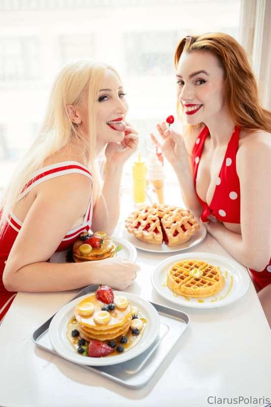 Two treats are always better than one 😉 Which one are you gr..