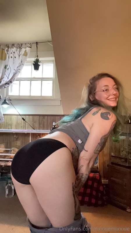 rixxxiemixxxie image #1