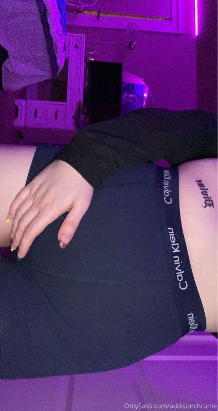 want to see my 🐱😉