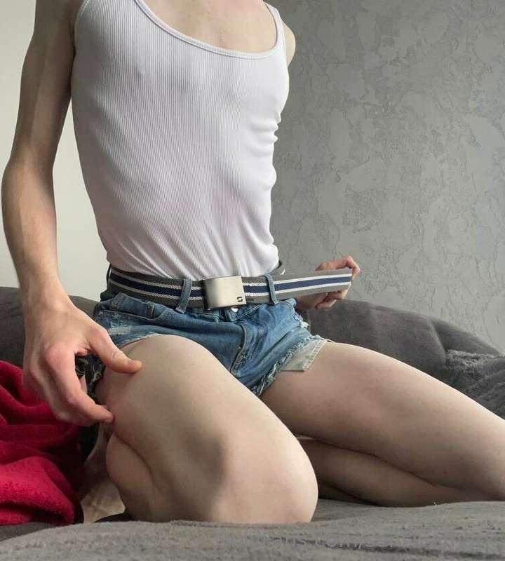 Hey there 👋
Who wants warm chat❓❓❓