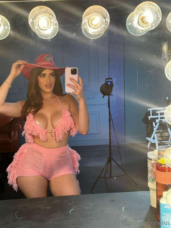 Built like your favorite fantasy