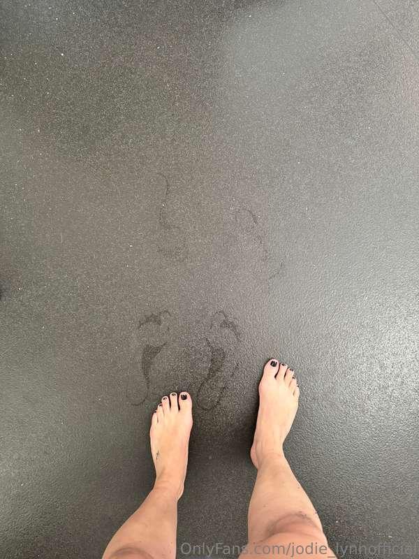 Sweaty feet today after the gym