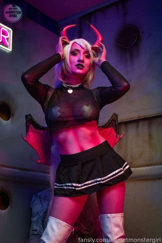 mypetmonstergirl image #1