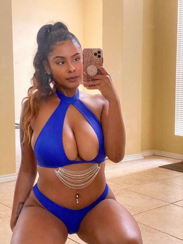 😋