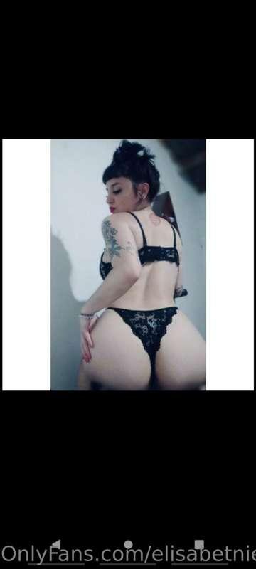 🔞SUBSCRIBE FOR FREE🔞
Follow my tattooed friend who is very h..