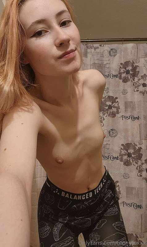 teenyfoxxx image #3