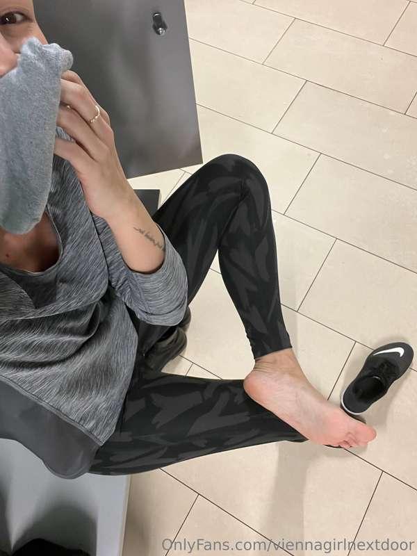 viennagirlnextdoor image #1