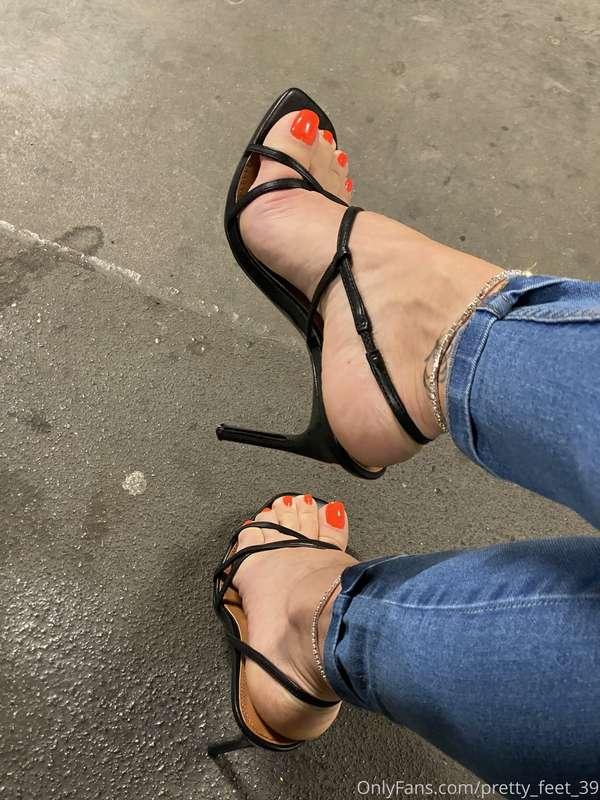 My toes look red in this light but they are actually orange ..
